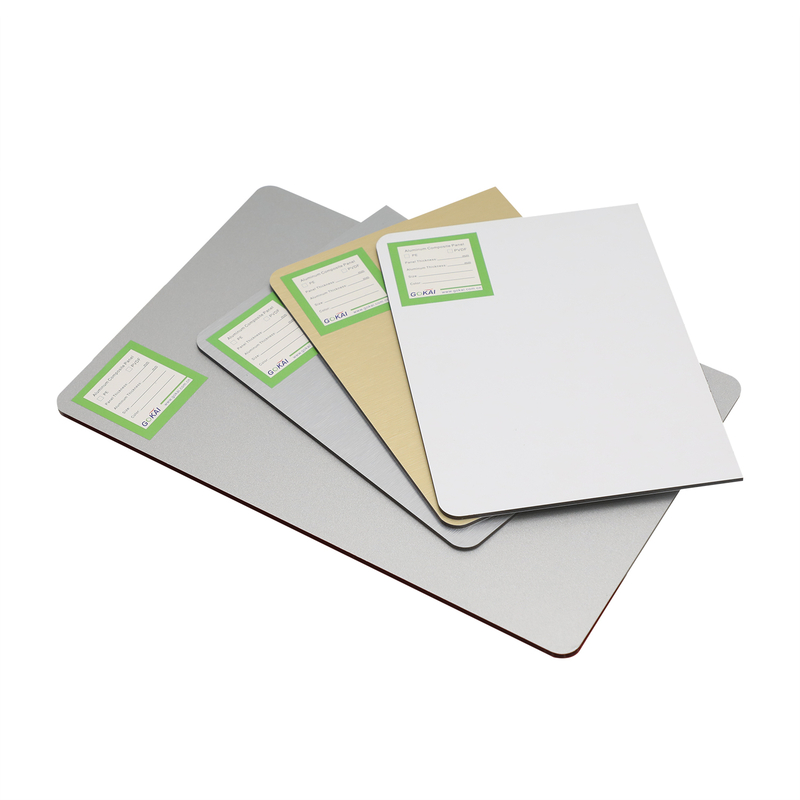 Panneaux composites en aluminium