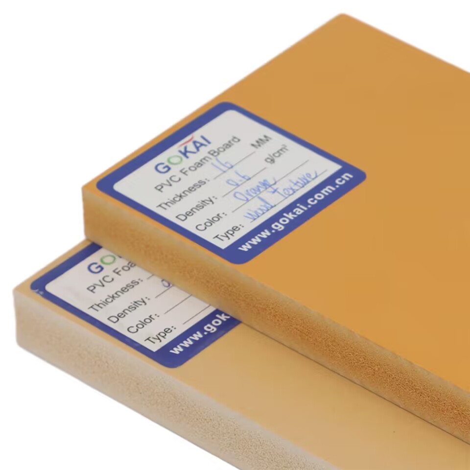 Panneaux de mousse WPC