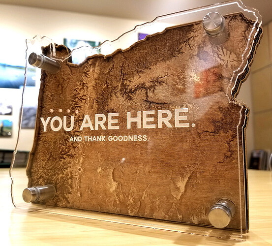 Id&eacute;es de projets Glowforge avec de l'acrylique